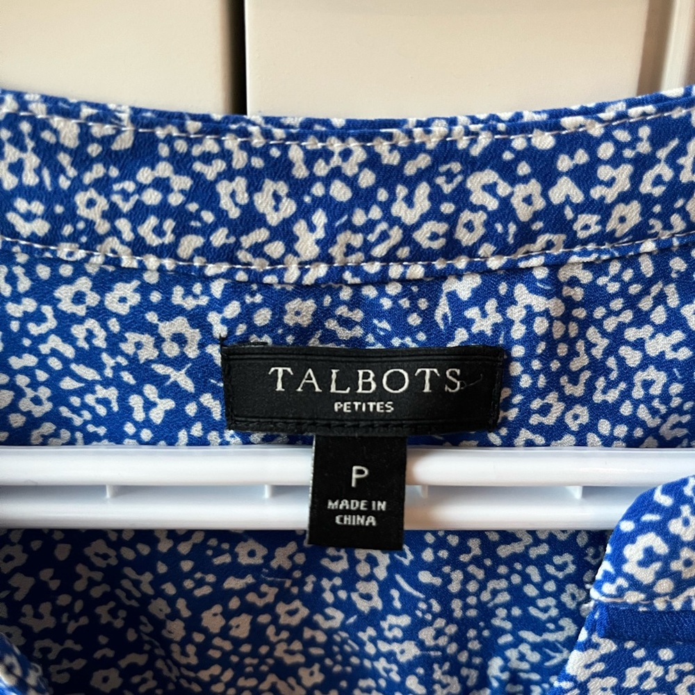 Talbots blouse - Picture 3 of 5